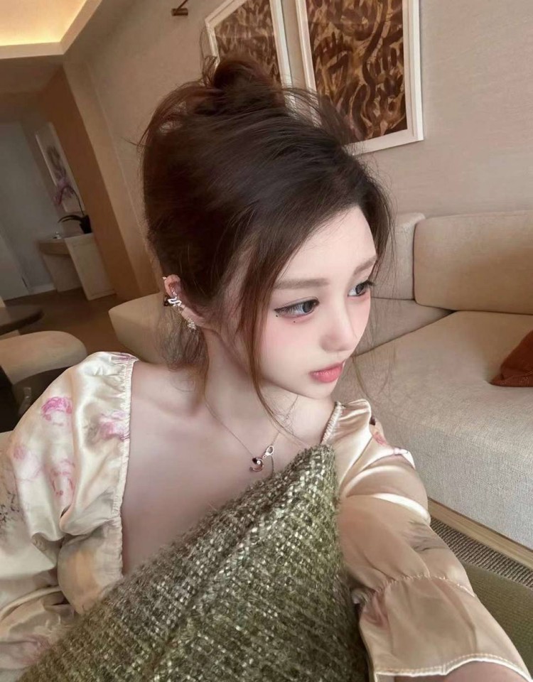 三年高清观看免费大全哔哩哔哩视频完整免费版,手机在线播放